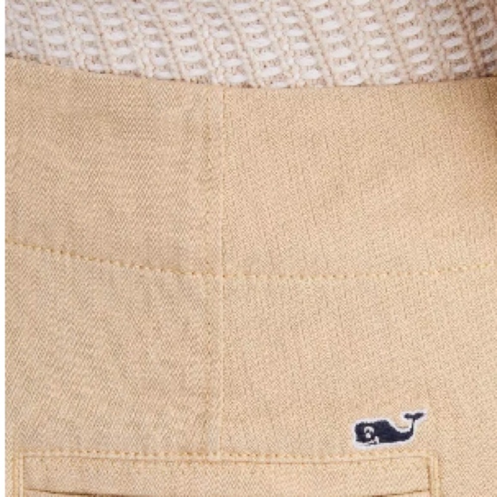 Vineyard Vines 3.5” Every Day Shorts Sand Size 14 - Picture 3 of 7